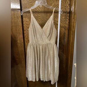 Xtraordinary Gold Sparkle Size 5 Formal Dress